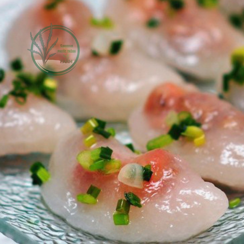 Bánh bột lọc rau liệt không chỉ là một món ăn, mà còn là linh hồn ẩm thực, là niềm tự hào của người dân xã Gio An, huyện Gio Linh, tỉnh Quảng Trị (cũ). Món bánh này mang trong mình câu chuyện về mảnh đất trù phú, về những giếng cổ nghìn năm tuổi và sự sáng tạo của người dân nơi đây. Vị dai ngon của bánh bột lọc hòa quyện với vị hăng nhẹ, giòn ngọt đặc trưng của rau liệt tạo nên một trải nghiệm ẩm thực độc đáo mà bất cứ ai đã một lần thưởng thức đều khó có thể quên.