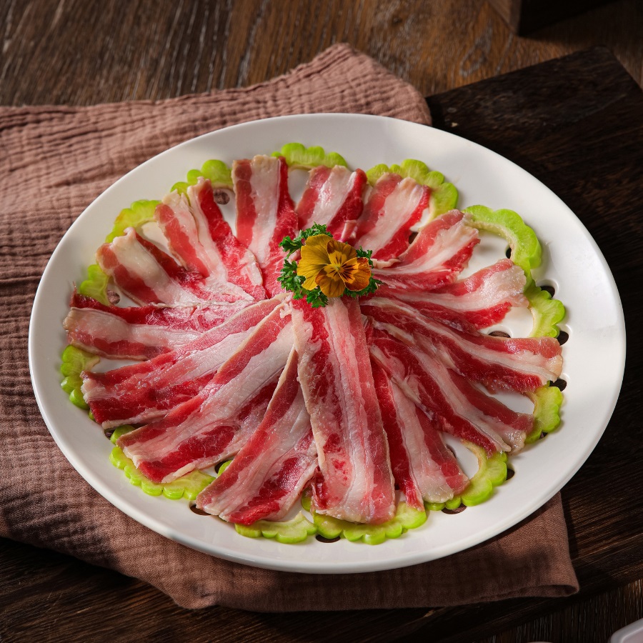 Ba chỉ bò hấp khổ qua