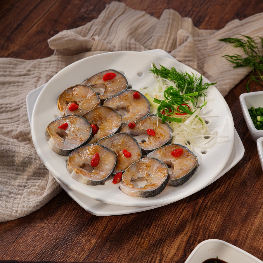 Cá Chình hấp xuyên tiêu