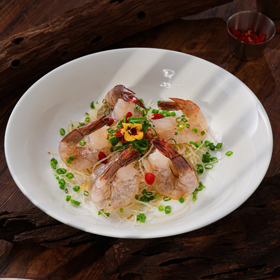 Tôm thủy tinh hấp miến