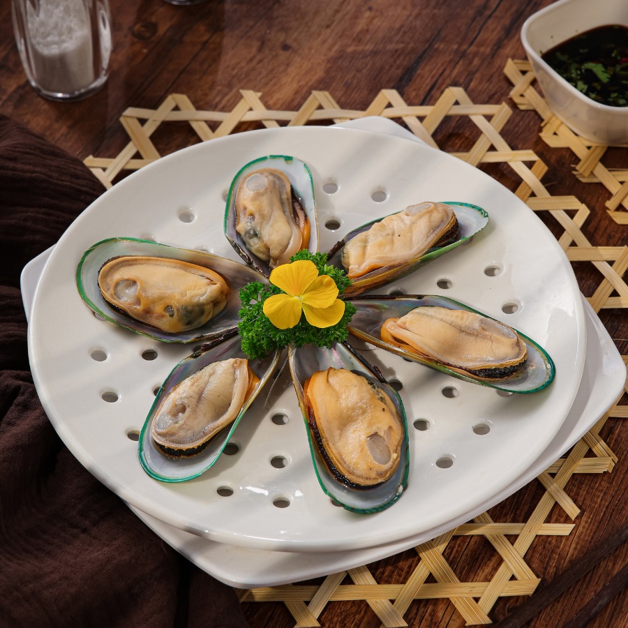 Vẹm xanh New Zealand hấp gừng