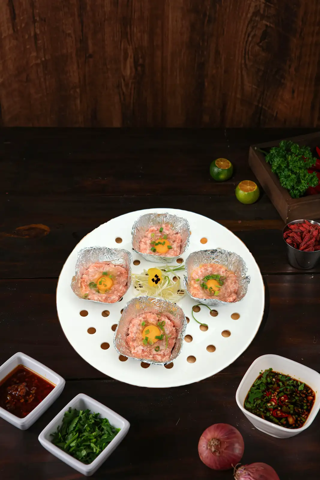 Bò Bọc Trứng Ngọc Quý-(Beef-Wrapped Jewel Egg)