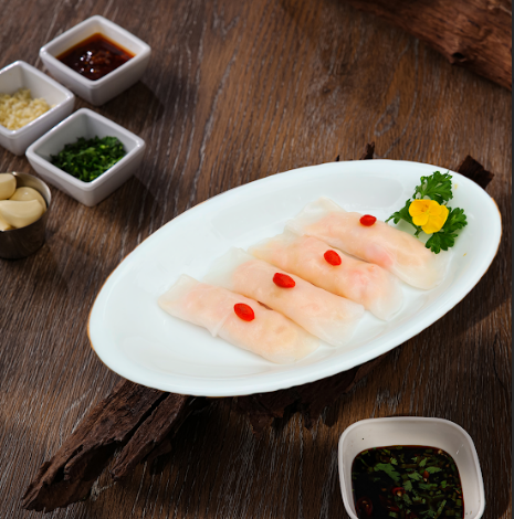 Bánh Cuốn Hải Sản - (Steamed Seafood Rolls)